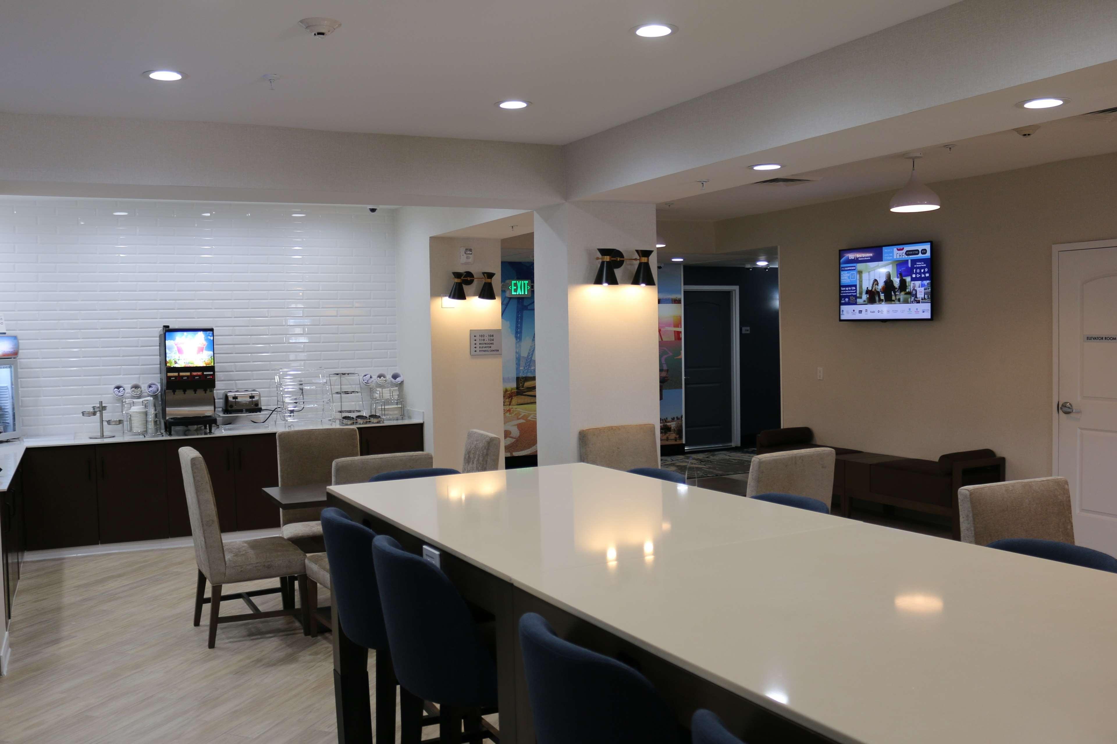 Best Western Holiday Hills Coalville Εξωτερικό φωτογραφία