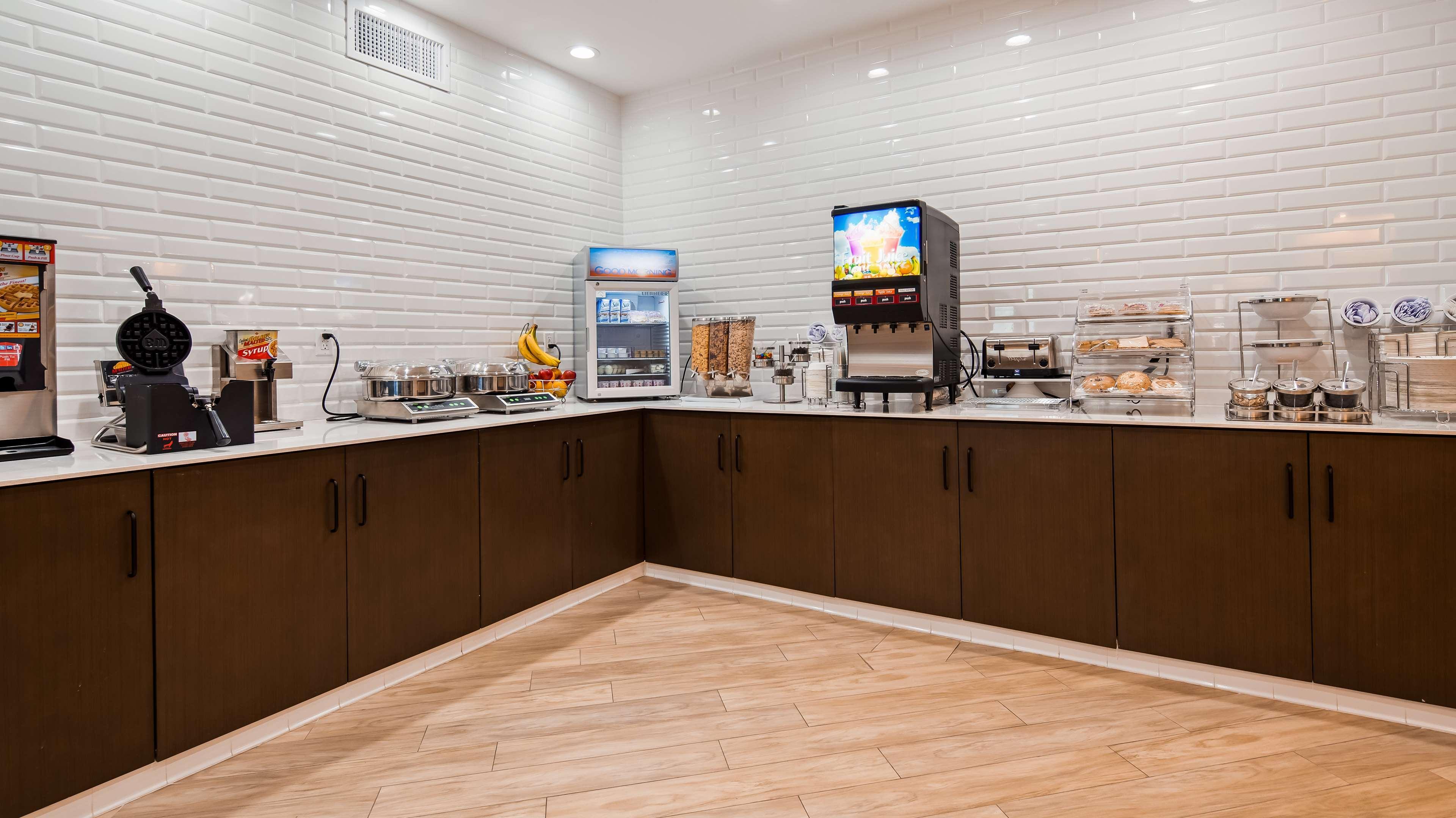 Best Western Holiday Hills Coalville Εξωτερικό φωτογραφία