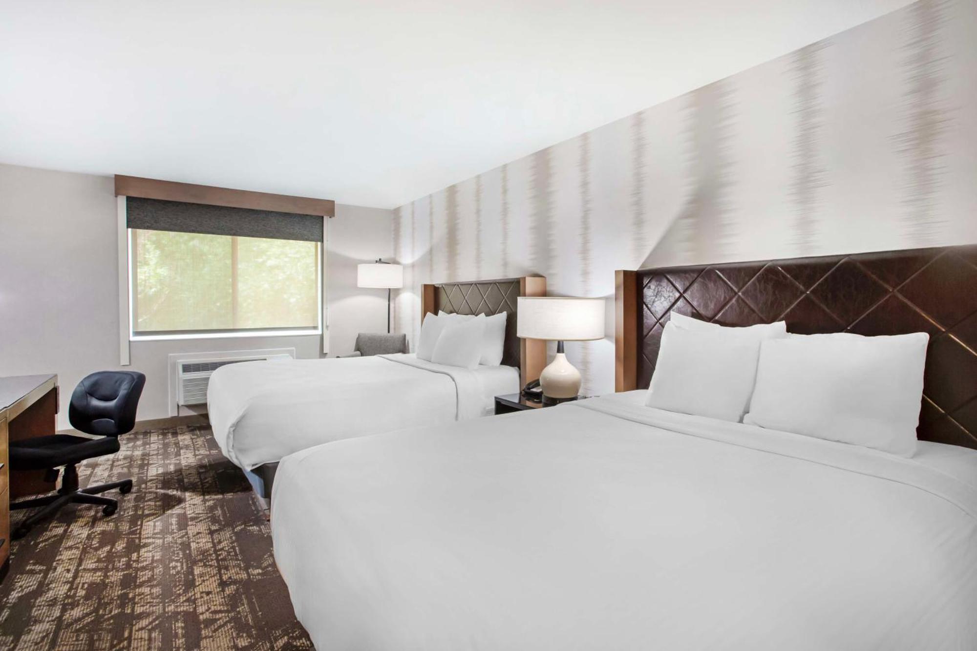 Best Western Holiday Hills Coalville Εξωτερικό φωτογραφία